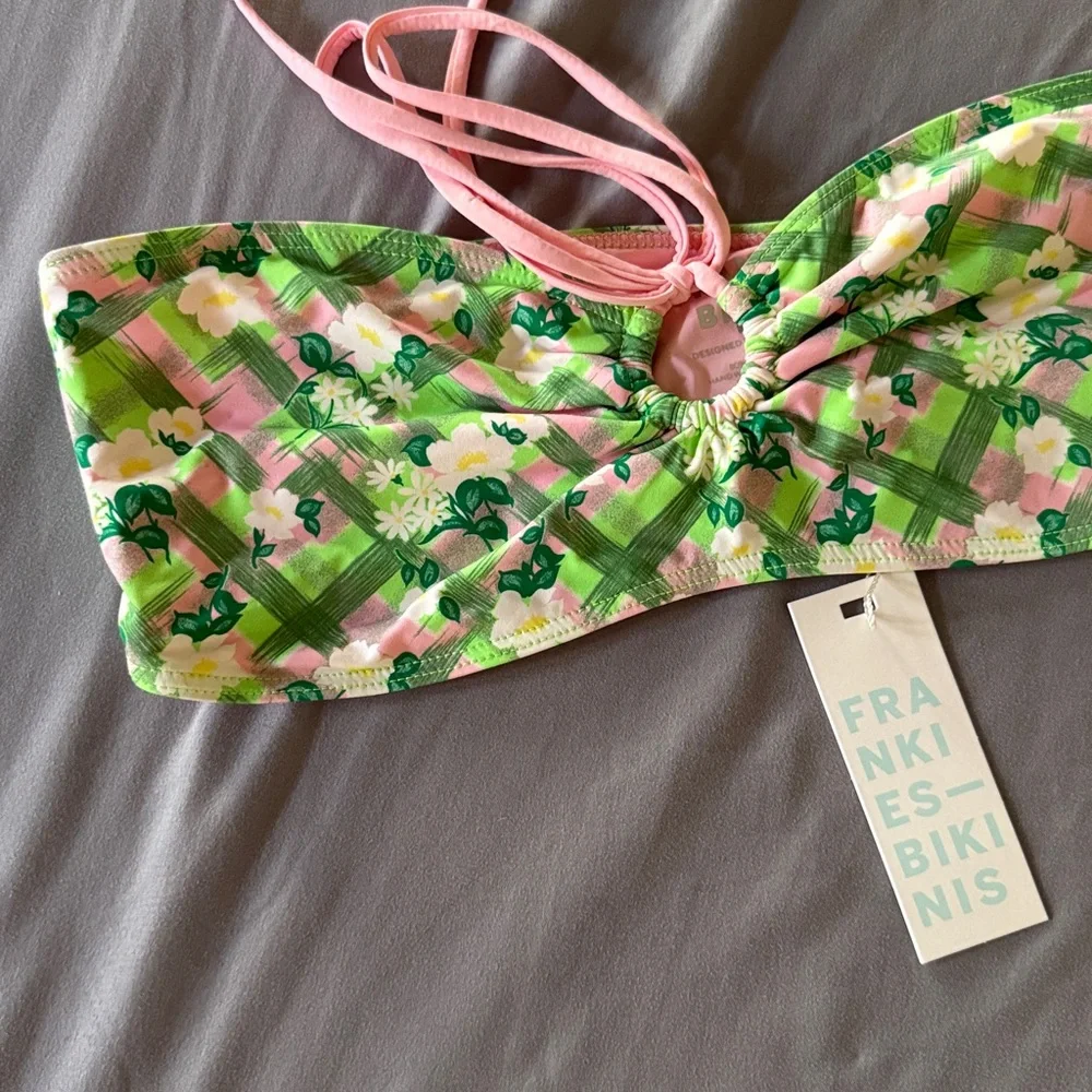 NWT FRANKIES BIKINIS Meredith Plaid Bandeau Bikini Top, Baby Daisy, size M